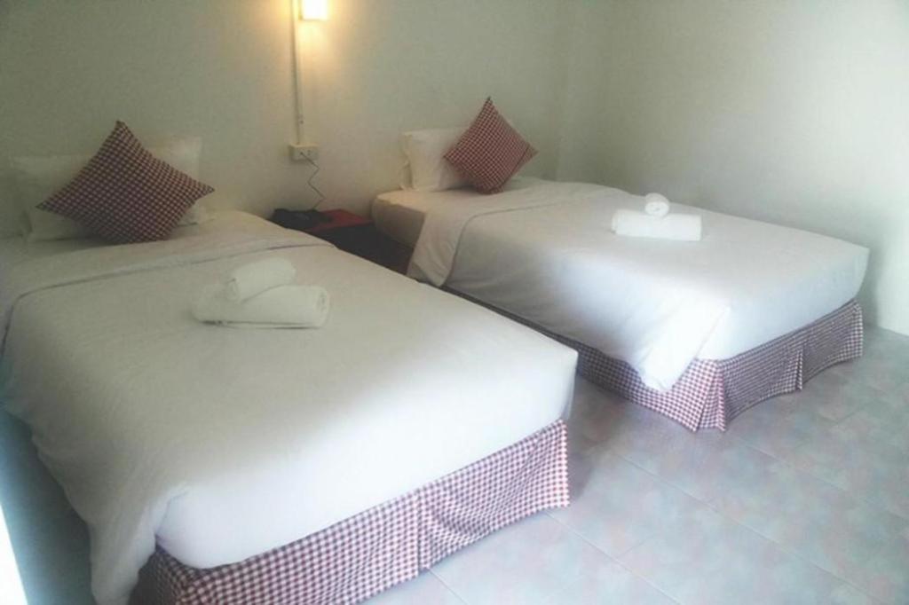 Hotel De Ratt Phuket Patong ภายนอก รูปภาพ