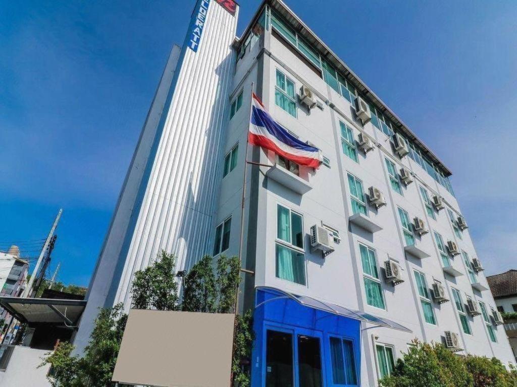 Hotel De Ratt Phuket Patong ภายนอก รูปภาพ