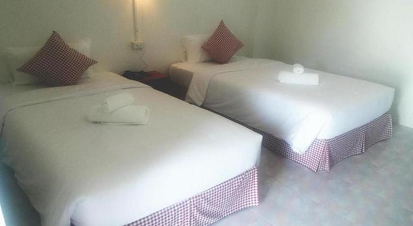 Hotel De Ratt Phuket Patong ภายนอก รูปภาพ