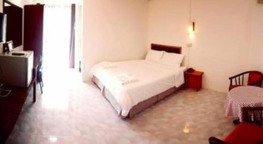 Hotel De Ratt Phuket Patong ภายนอก รูปภาพ