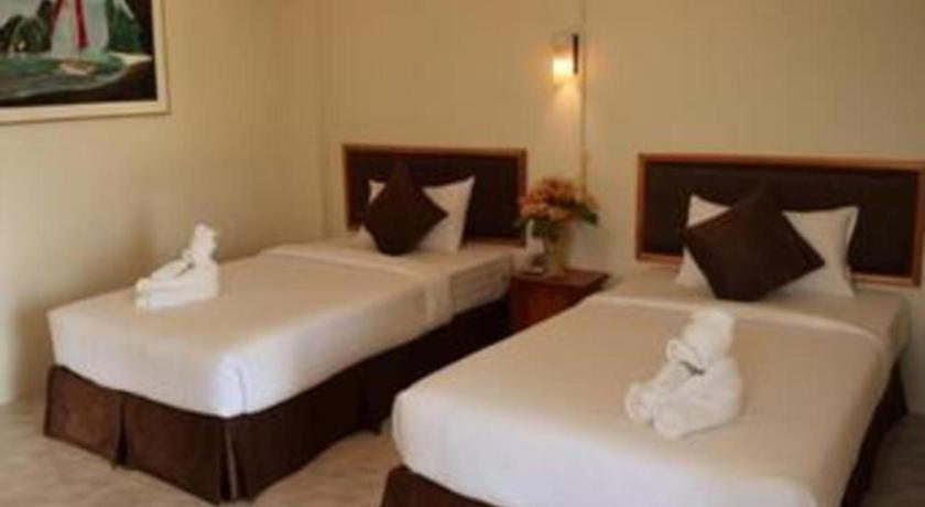Hotel De Ratt Phuket Patong ภายนอก รูปภาพ