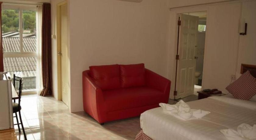 Hotel De Ratt Phuket Patong ภายนอก รูปภาพ