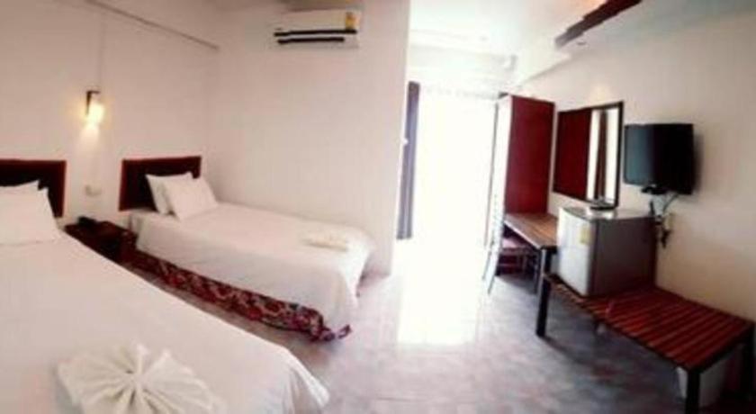 Hotel De Ratt Phuket Patong ภายนอก รูปภาพ